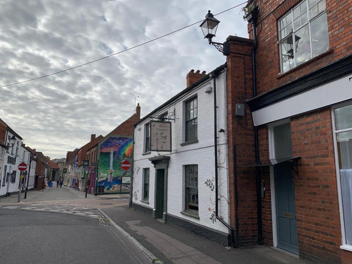 Glastonbury Secret Retreat - 1 Bd Split-Level Apt, Sleeps 3 Esterno foto